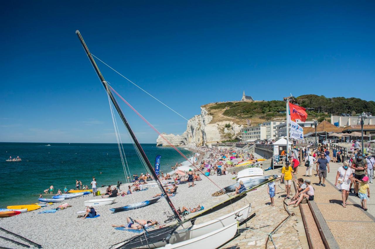 La Belle Vue Le Diamant Des Yeux Mer Et Golf Front Mer Etretat Exterior photo